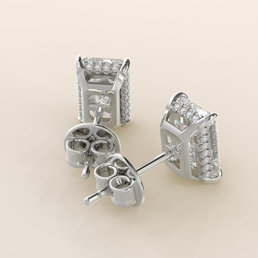 Stud oorbellen emerald lab grown diamant met hidden halo, witgoud