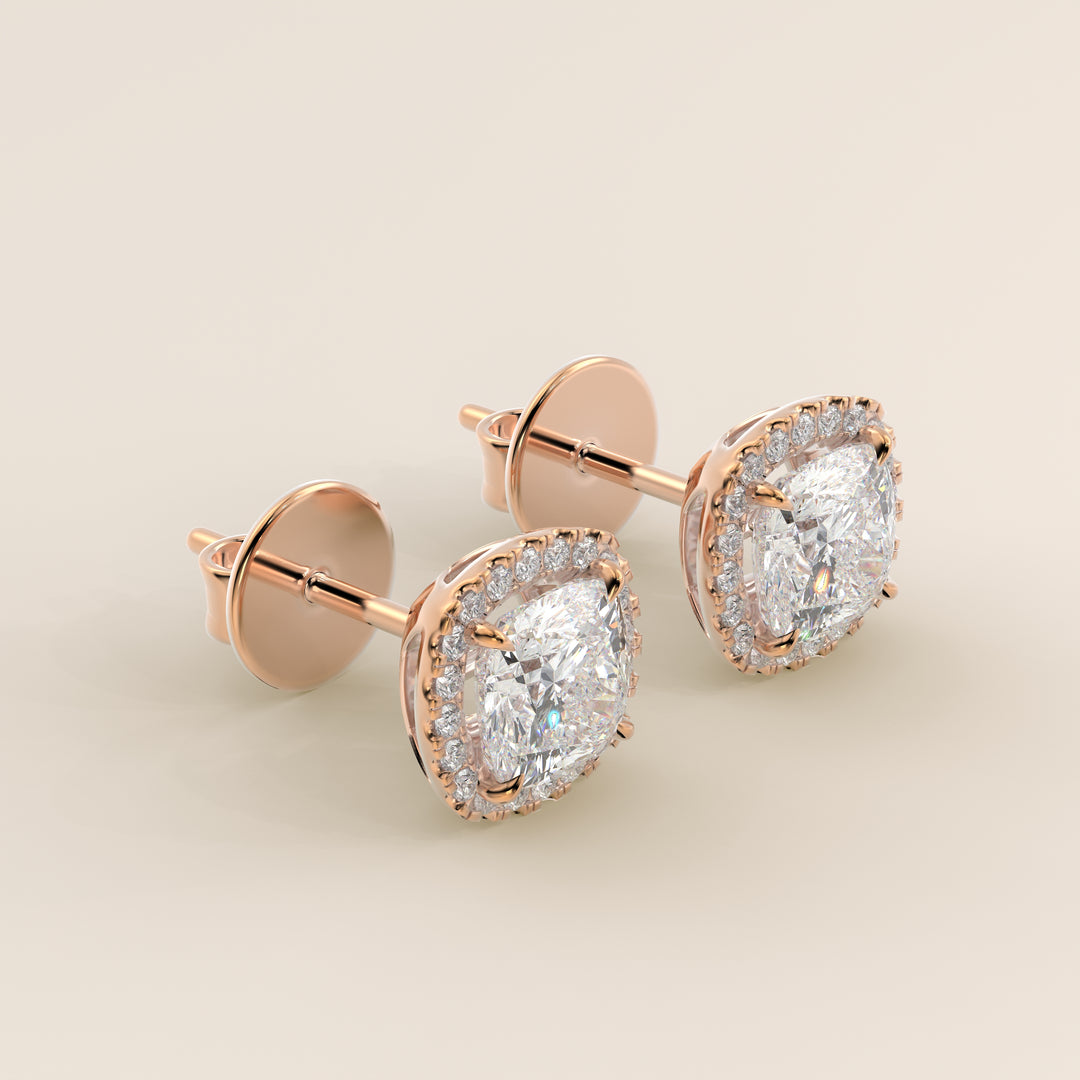 Boucles d'oreilles puces serties de diamants de laboratoire taille coussin, or rose