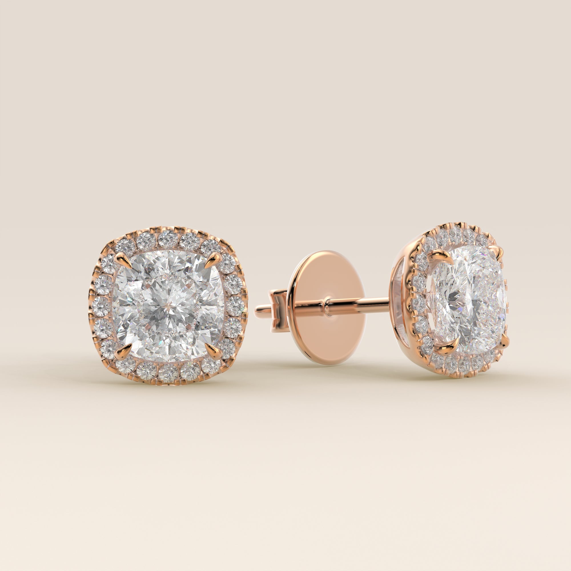Boucles d'oreilles puces serties de diamants de laboratoire taille coussin, or rose