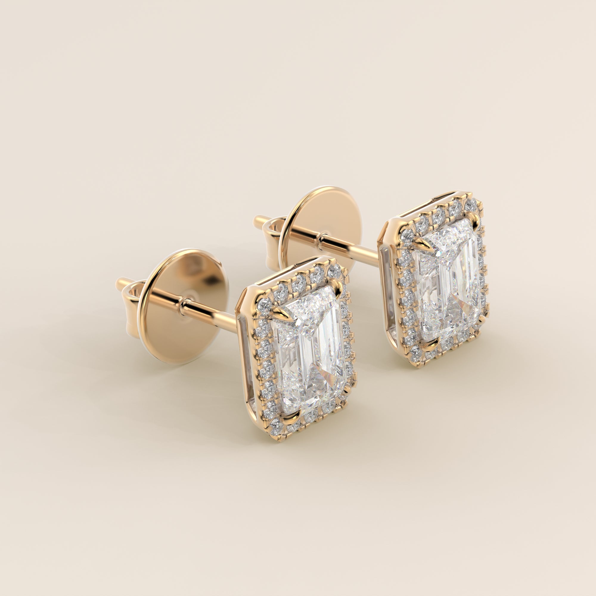 Ohrstecker mit Halo-Fassung, Smaragd, im Labor gezüchtetem Diamanten, Gelbgold