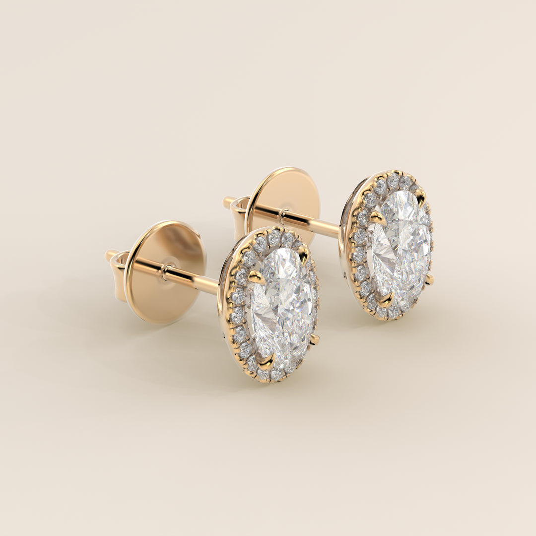 Boucles d'oreilles puces ovales Halo serties de diamants de laboratoire, or jaune