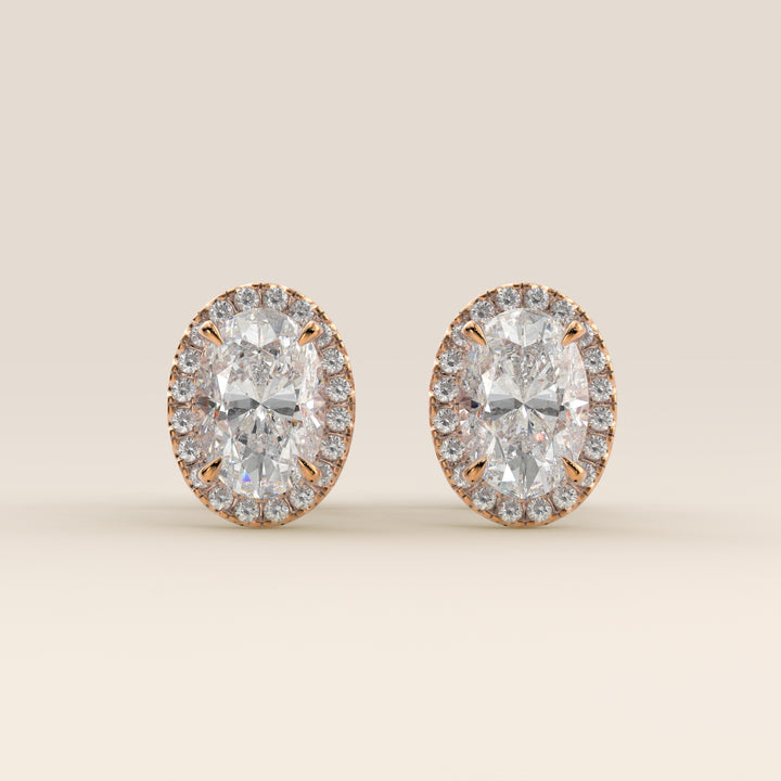 Boucles d'oreilles puces serties d'un halo de diamants ovales de laboratoire, or rose
