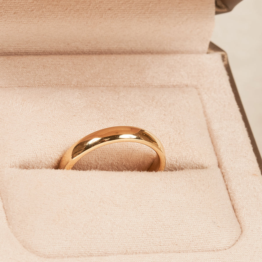 Trouwring man plain band 4mm, geelgoud