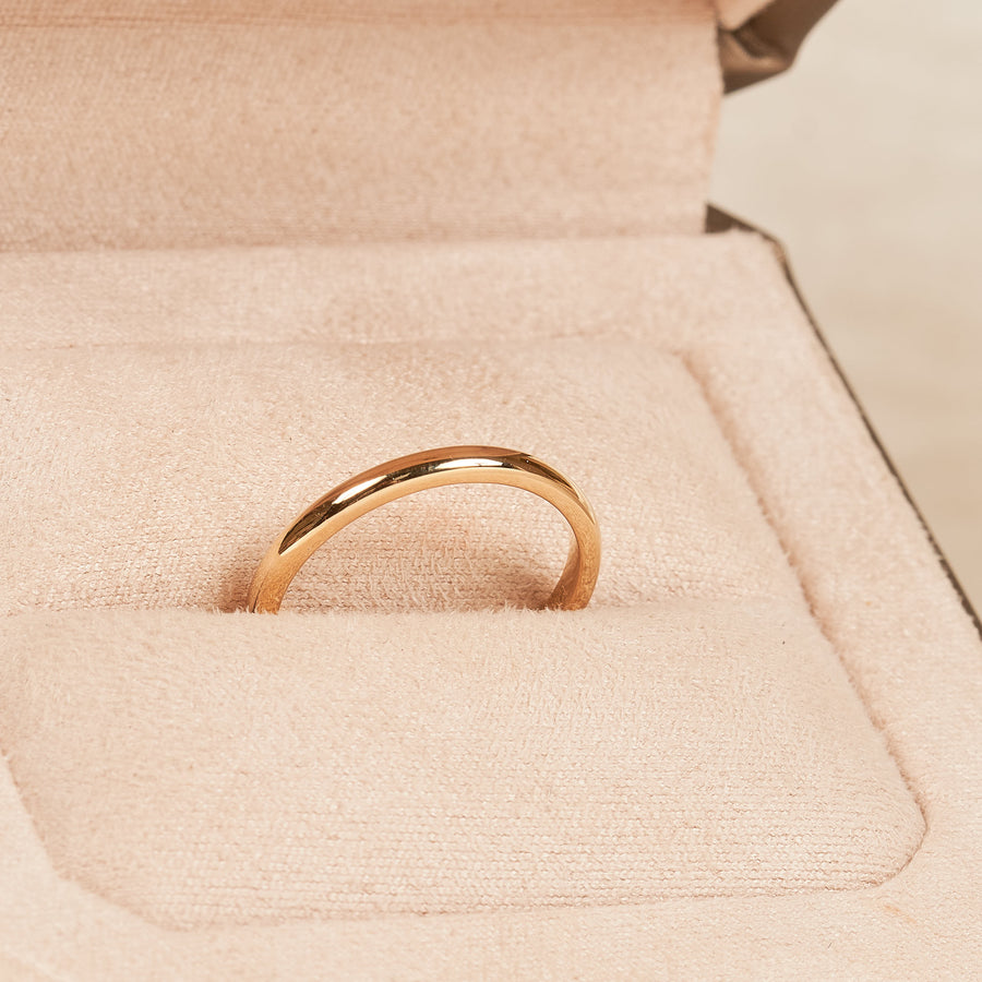 Trouwring plain band 2 mm, geelgoud