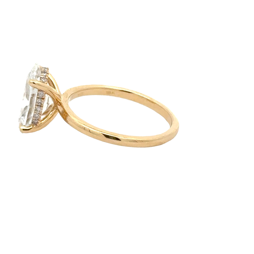 Ovale Solitair Ring met Hidden Halo - 18K Geelgoud - 3,12 ct