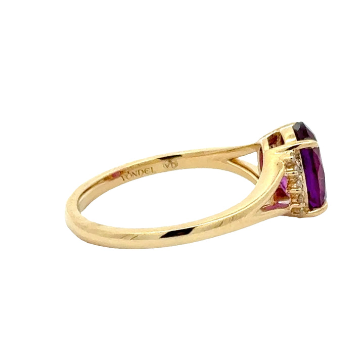 Purple Pink Sapphire 2,5 ct Oval Ring met Diamant  - 18K Geelgoud