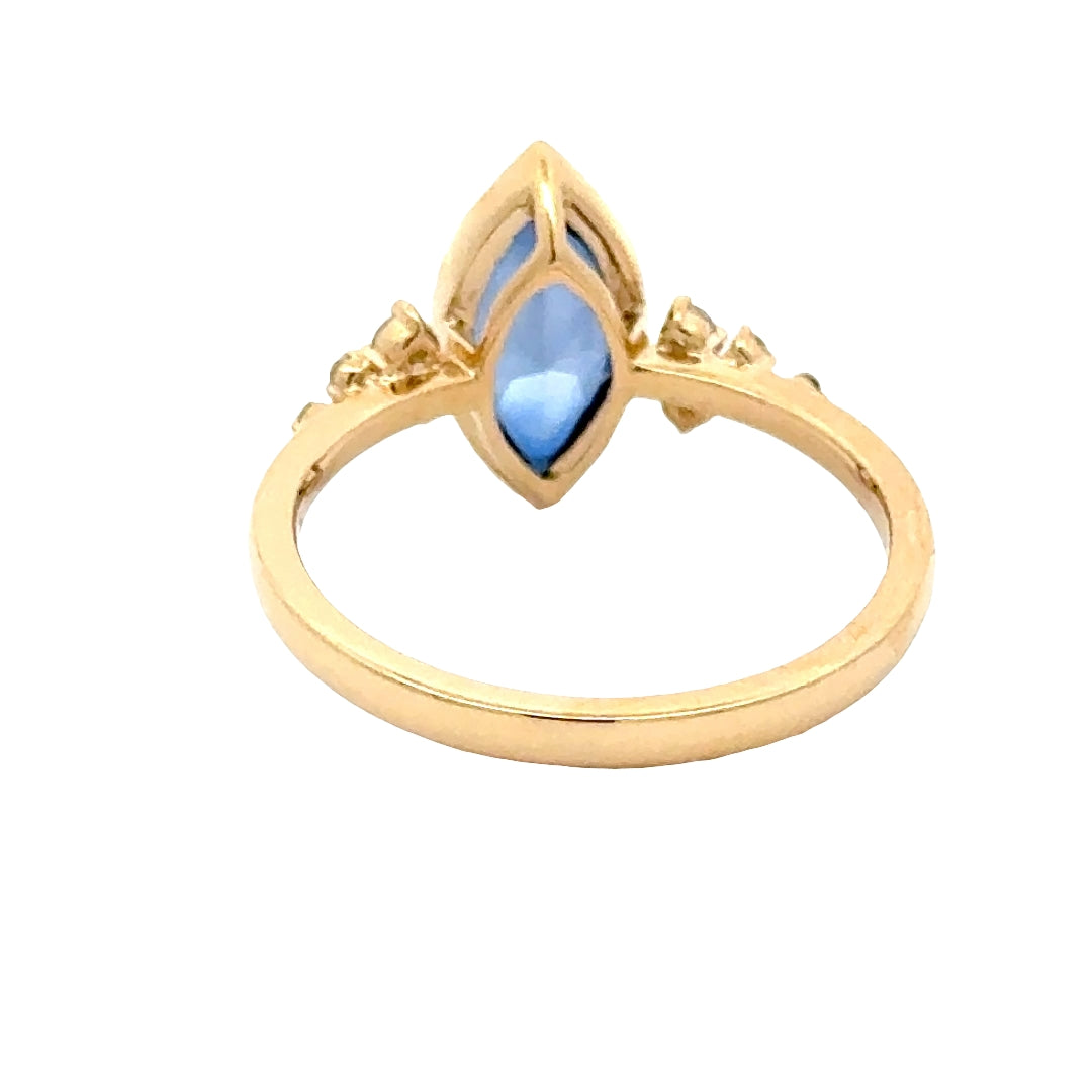 Blue Sapphire 1,5 ct Bezel Marquise Ring, Diamant Snowdrift   - 18K Geelgoud