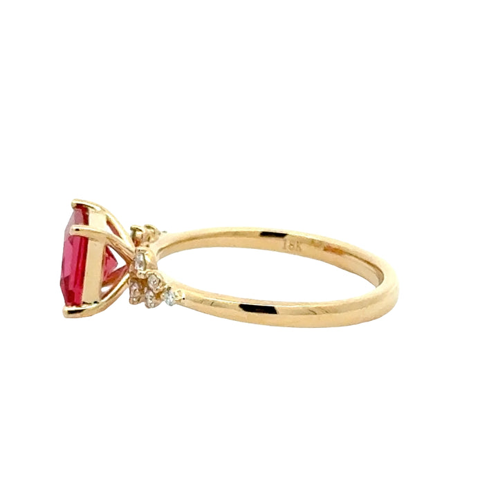 Ruby Princess 1,5 ct Ring met Diamant  - 18K Geelgoud