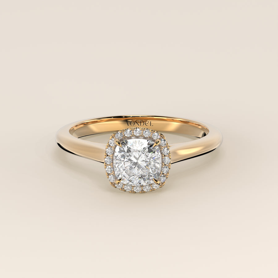 Verlovingsring cushion halo lab grown diamant met cathedral en hoge zetting, geelgoud