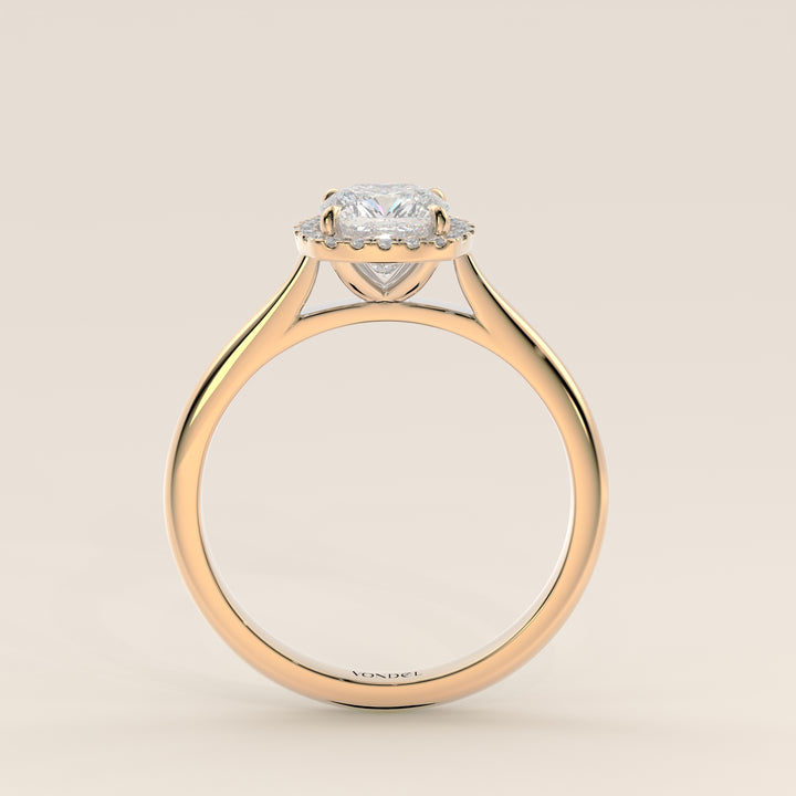 Verlovingsring cushion halo lab grown diamant met cathedral en hoge zetting, geelgoud