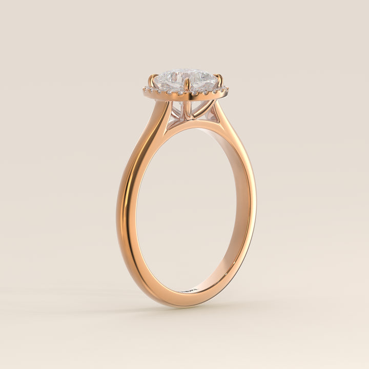 Verlovingsring cushion halo lab grown diamant met cathedral en hoge zetting, rosegoud