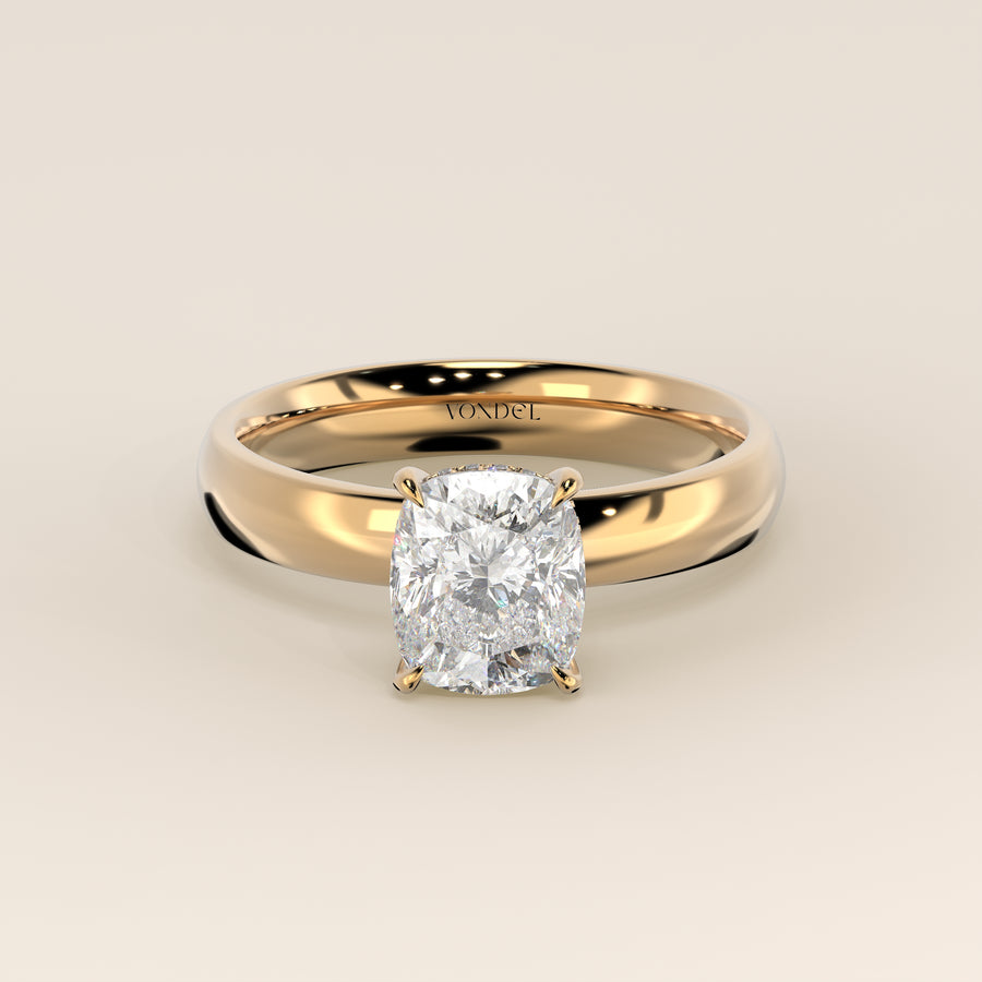 Verlovingsring elongated cushion lab grown diamant met brede band en hidden halo, geelgoud