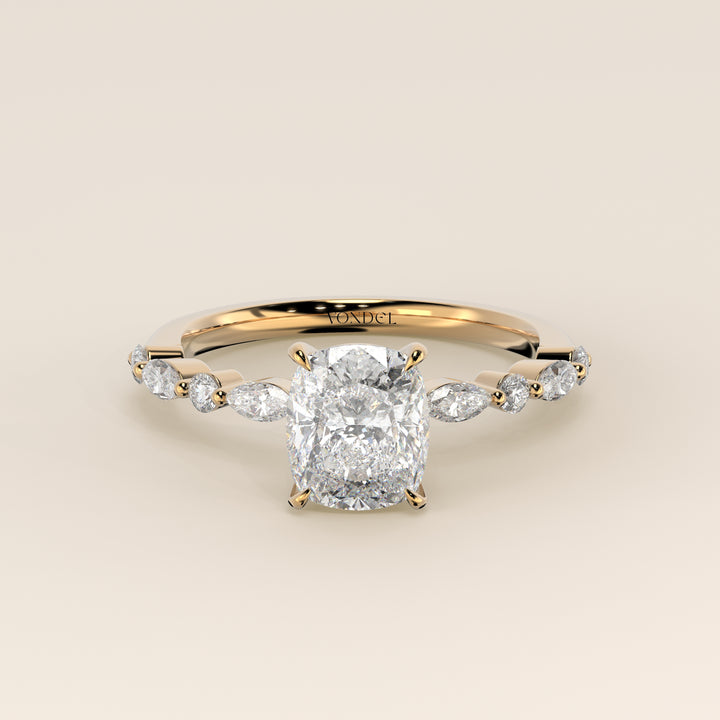 Verlovingsring elongated cushion lab grown diamant met marquise- en ronde diamantband, geelgoud