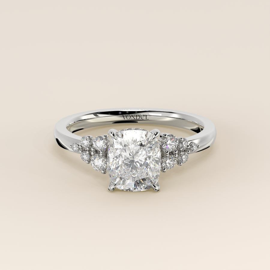 Verlovingsring elongated cushion lab grown diamant met snowdrift en hidden halo, witgoud