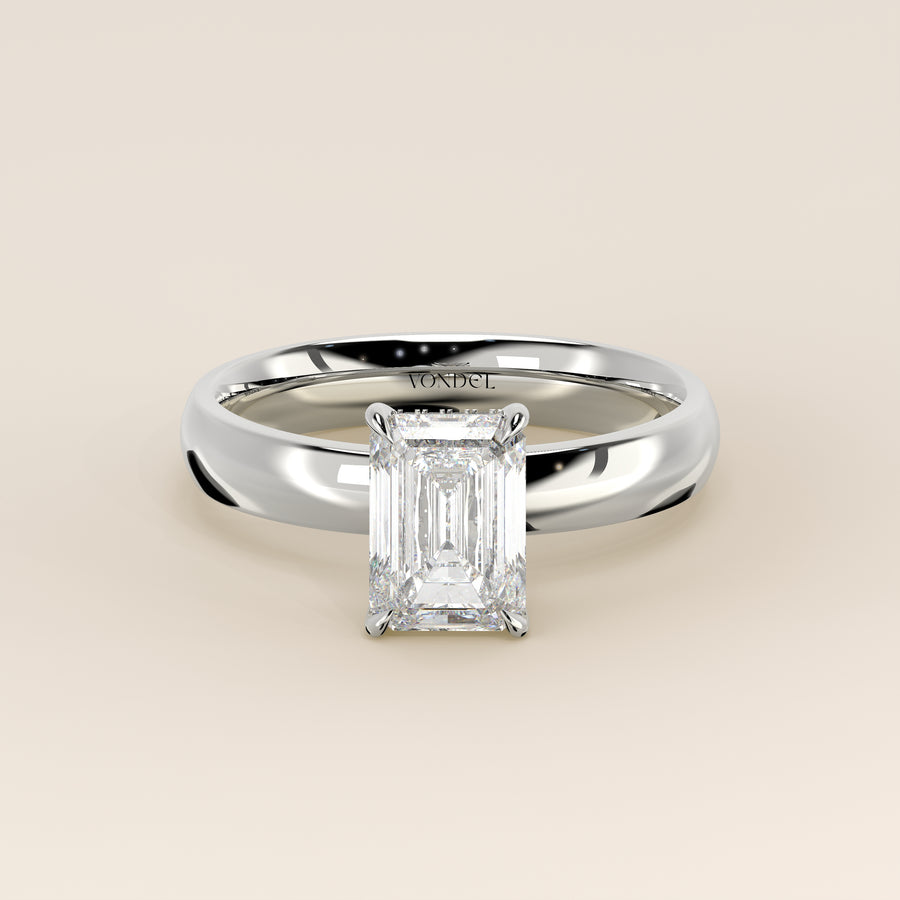 Verlovingsring emerald lab grown diamant met brede band en hidden halo, witgoud