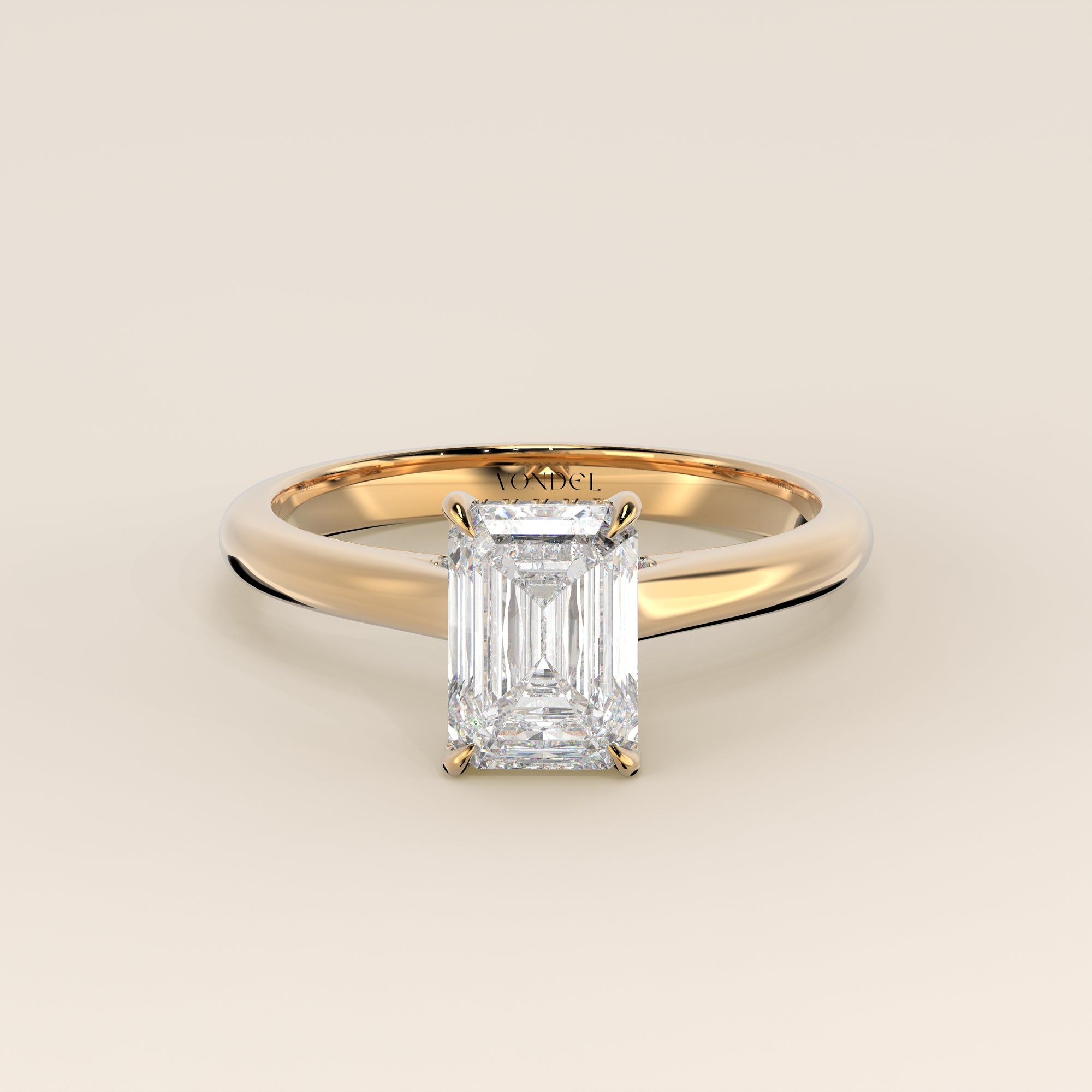 Verlovingsring emerald lab grown diamant met cathedral setting, hidden halo en diamond bridge, geelgoud