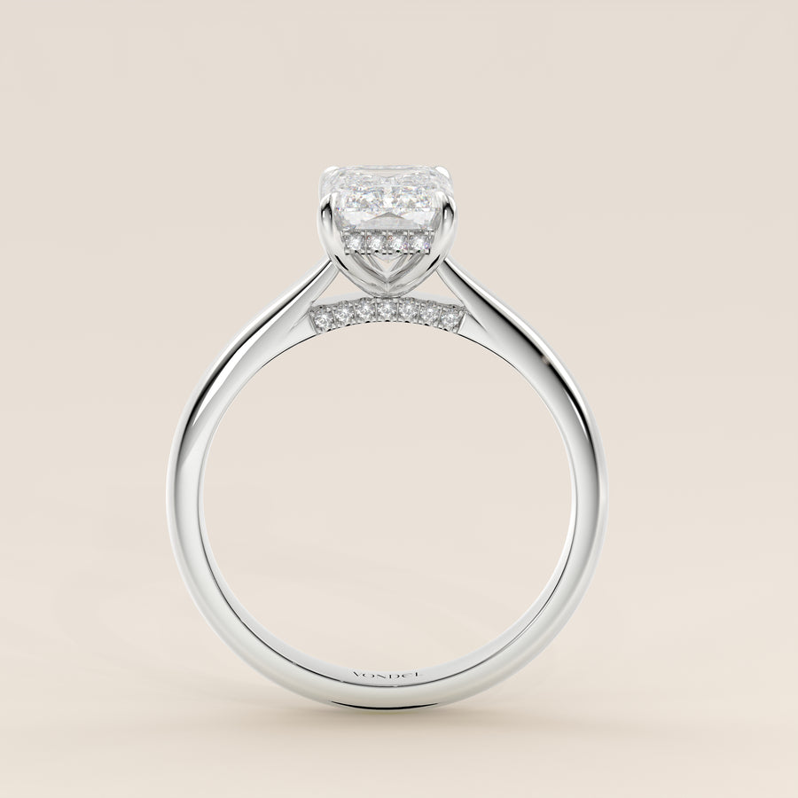 Verlovingsring emerald lab grown diamant met cathedral setting, hidden halo en diamond bridge, witgoud