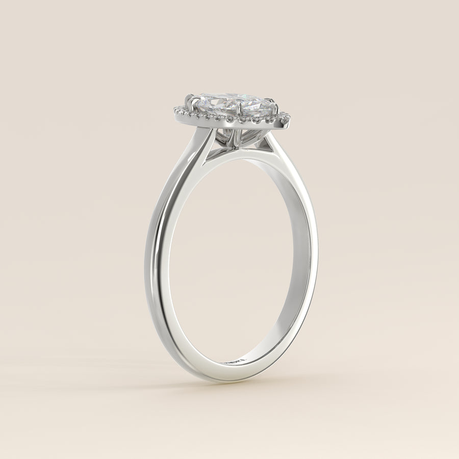 Verlovingsring marquise halo lab grown diamant met cathedral en hoge zetting, witgoud