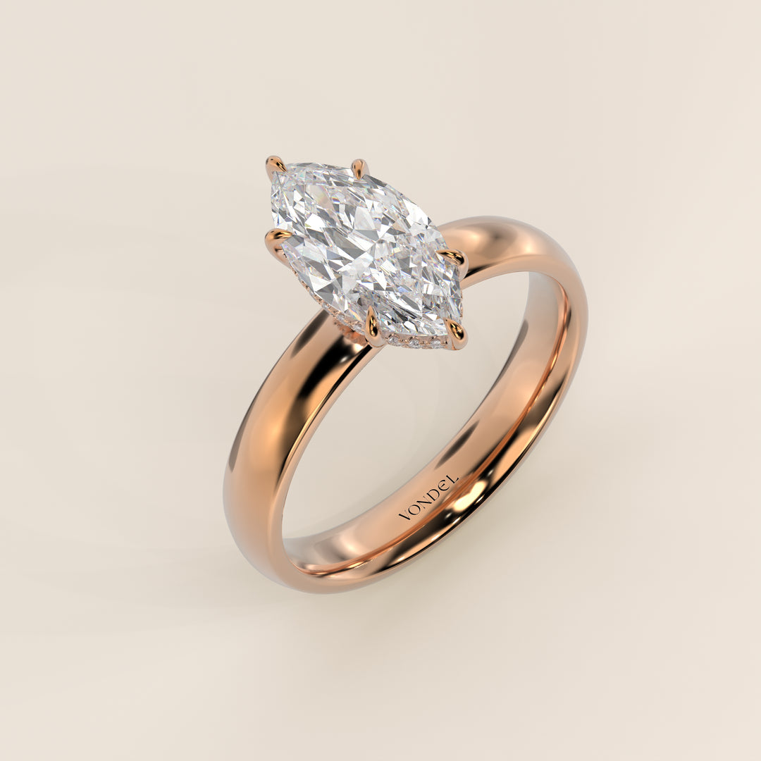 Verlovingsring marquise lab grown diamant met brede band en hidden halo, rosegoud