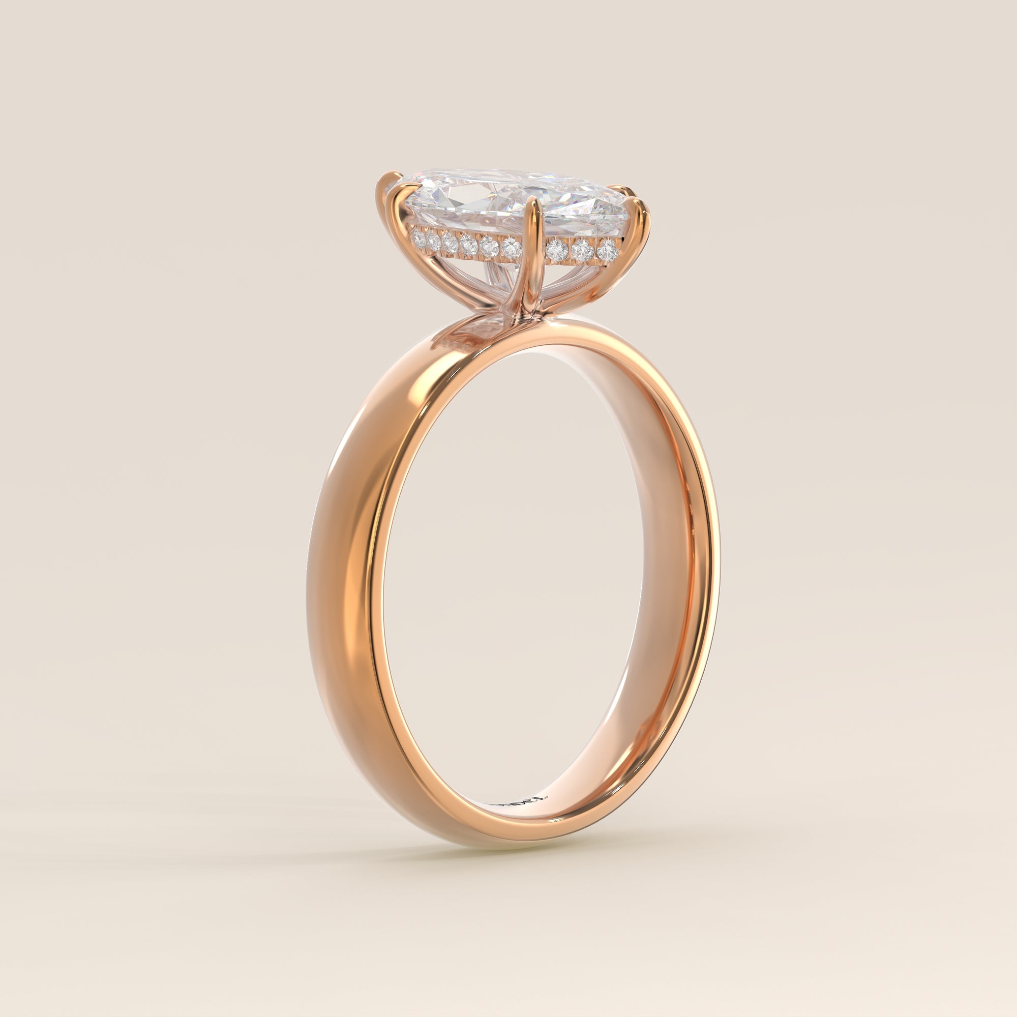 Verlovingsring marquise lab grown diamant met brede band en hidden halo, rosegoud