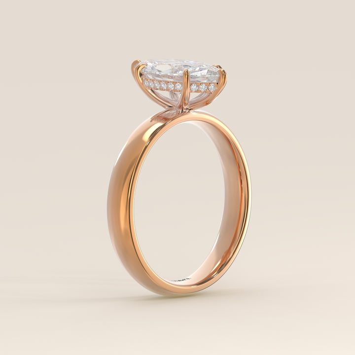 Verlovingsring marquise lab grown diamant met brede band en hidden halo, rosegoud