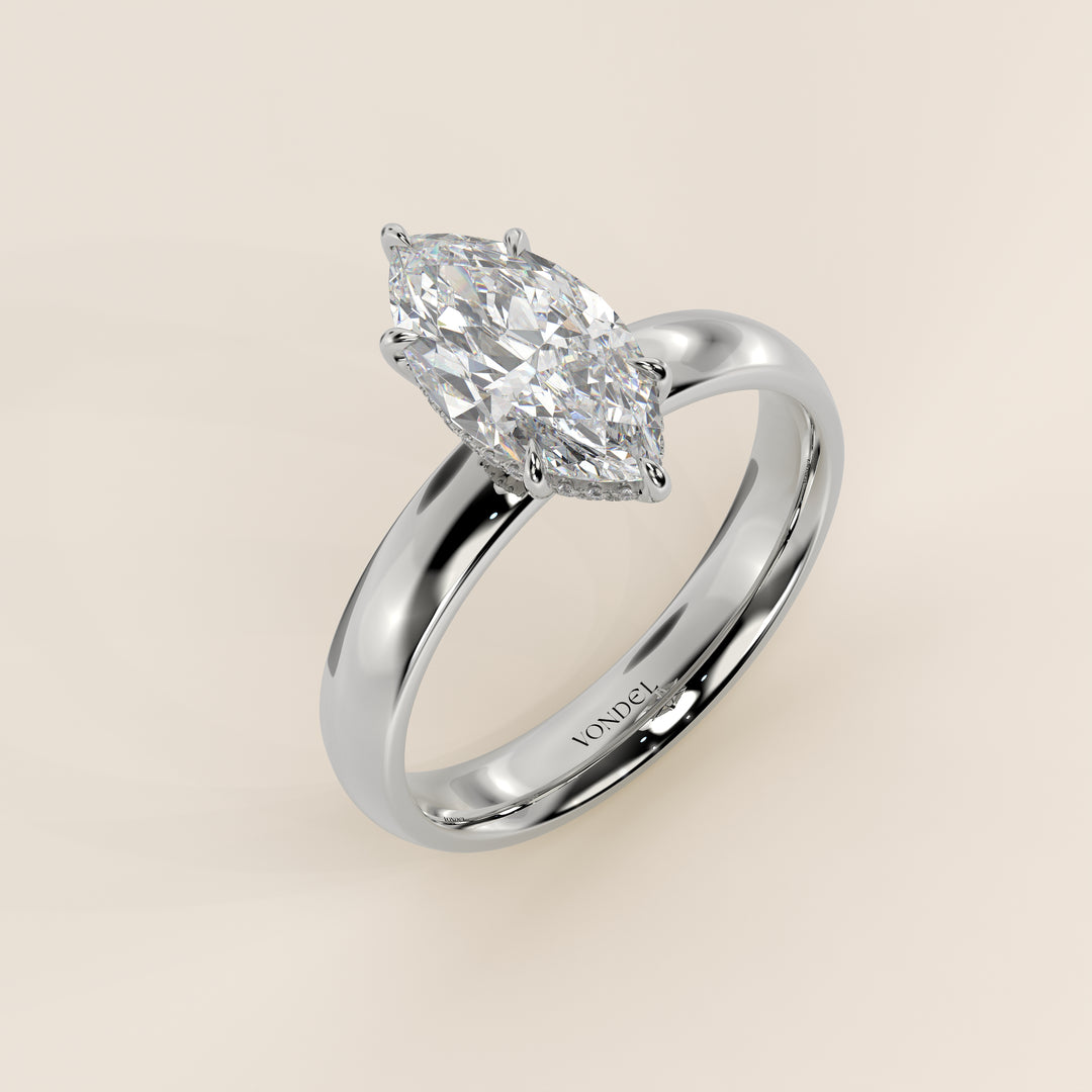 Verlovingsring marquise lab grown diamant met brede band en hidden halo, witgoud