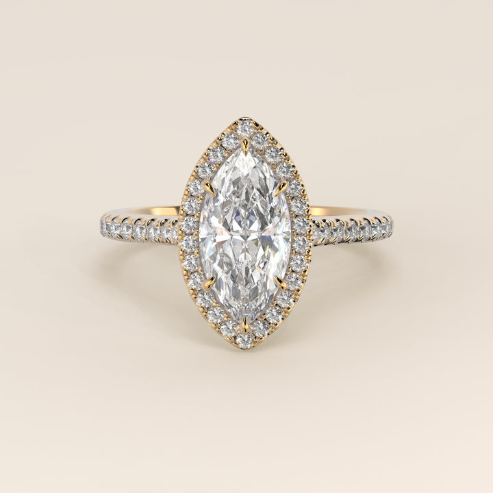 Verlovingsring marquise lab grown diamant met halo en pave band, geelgoud