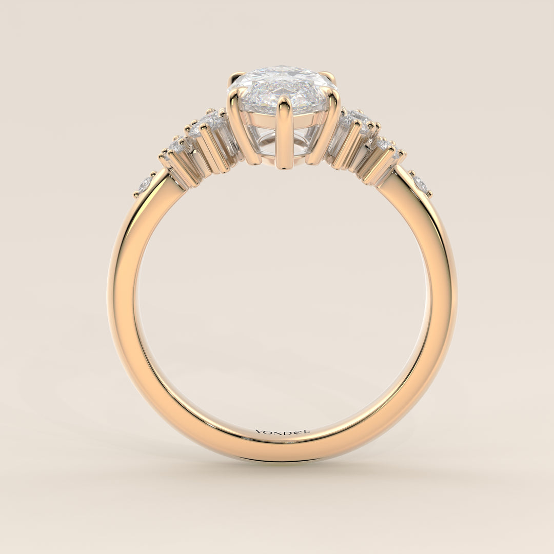 Verlovingsring marquise lab grown diamant met hidden halo en lage zetting, geelgoud