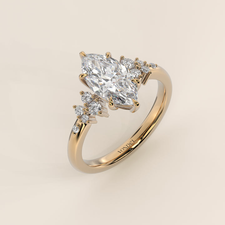 Verlovingsring marquise lab grown diamant met hidden halo en lage zetting, geelgoud
