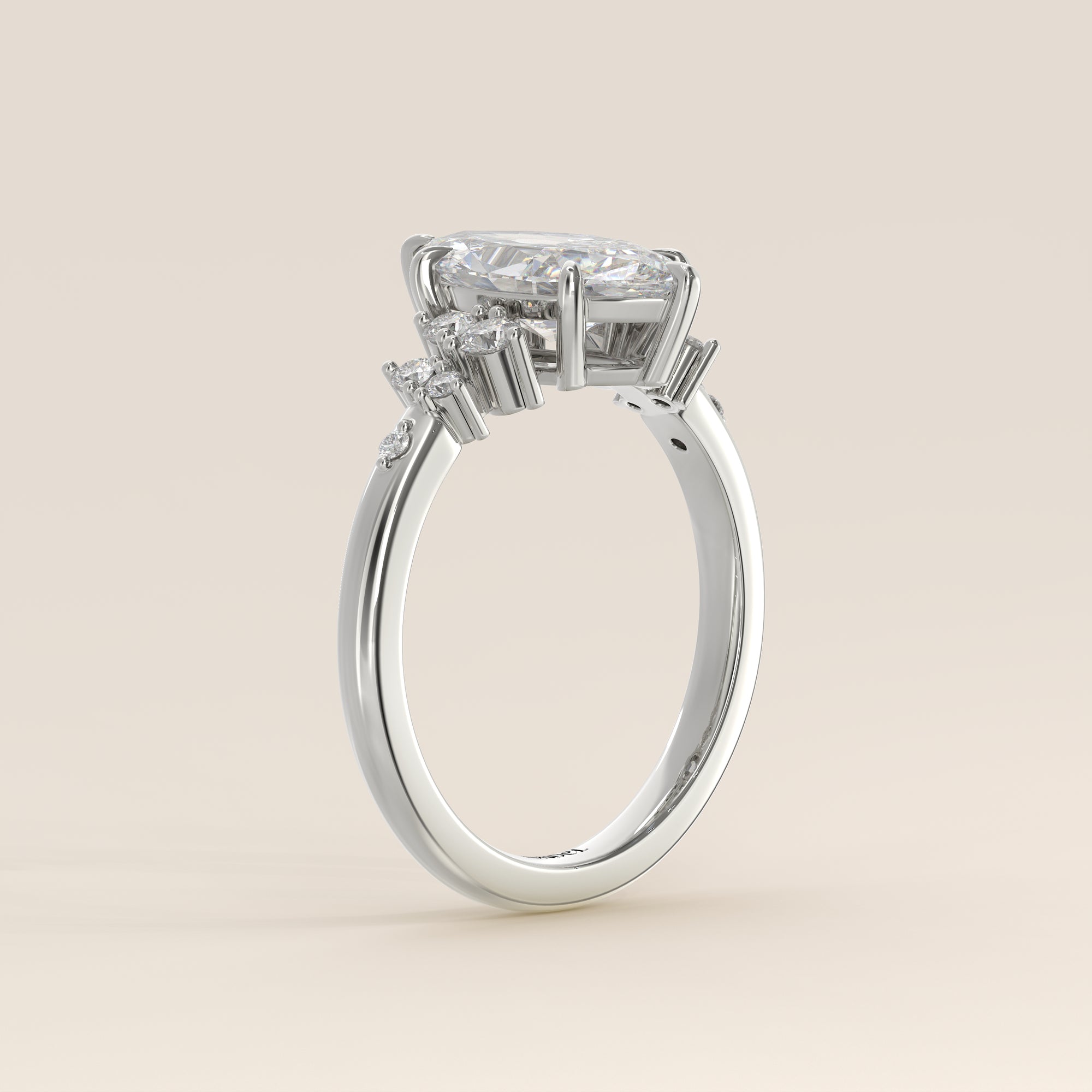 Verlovingsring marquise lab grown diamant met hidden halo en lage zetting, witgoud