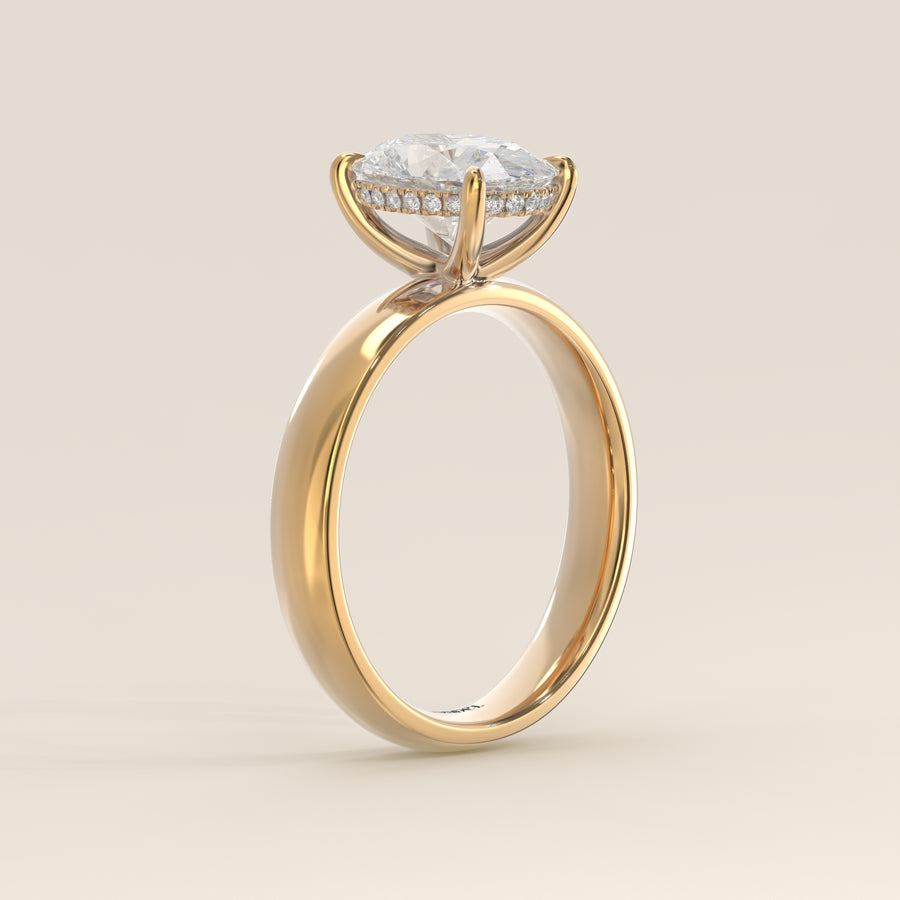 Verlovingsring ovaal lab grown diamant met brede band en hidden halo, geelgoud