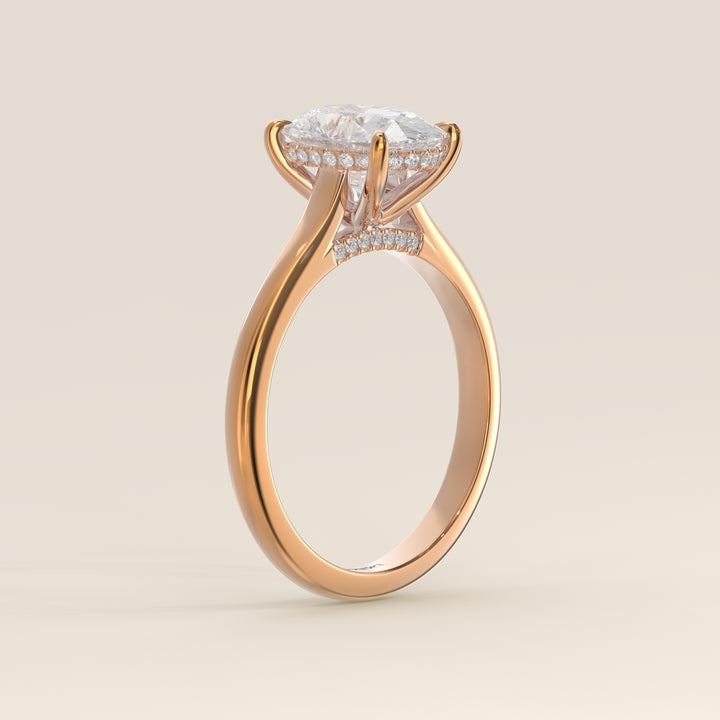 Verlovingsring ovaal lab grown diamant met cathedral setting, hidden halo en diamond bridge, rosegoud