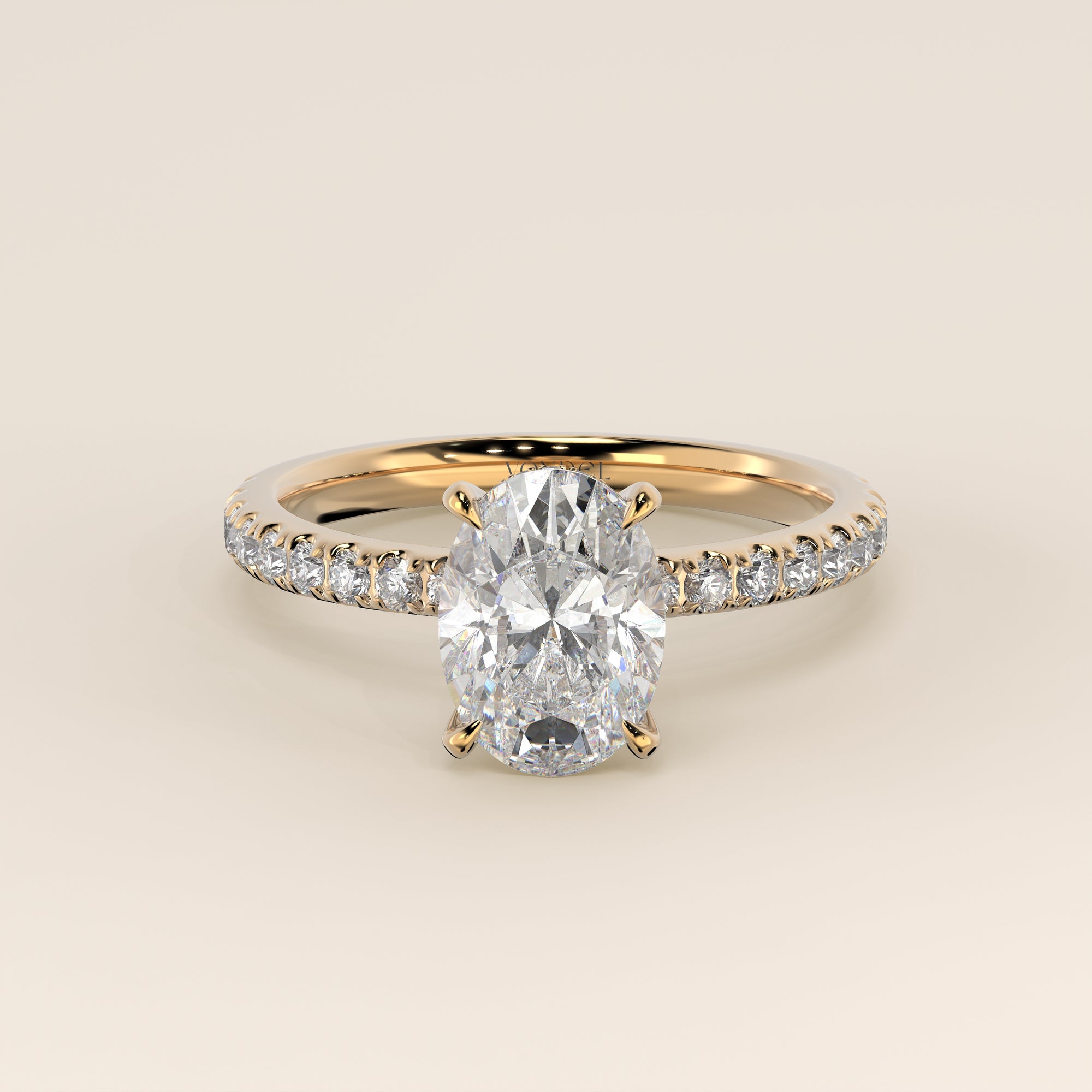 Verlovingsring ovaal lab grown diamant met hidden halo en pave band, geelgoud
