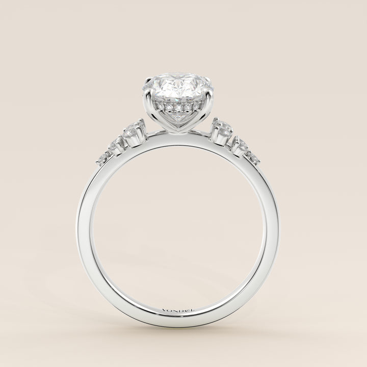 Verlovingsring ovaal lab grown diamant met snowdrift en hidden halo, witgoud