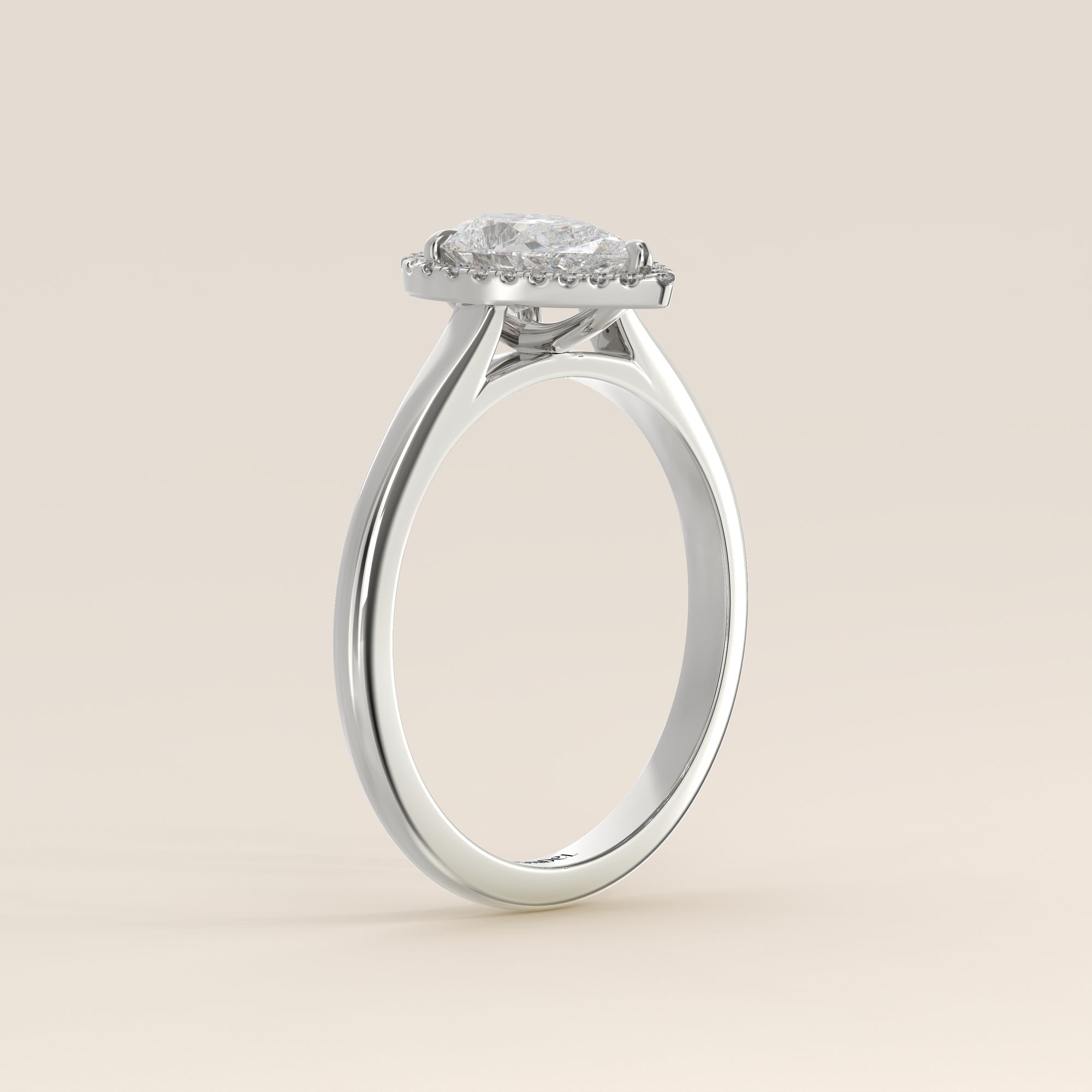 Verlovingsring peer halo lab grown diamant met cathedral en hoge zetting, witgoud