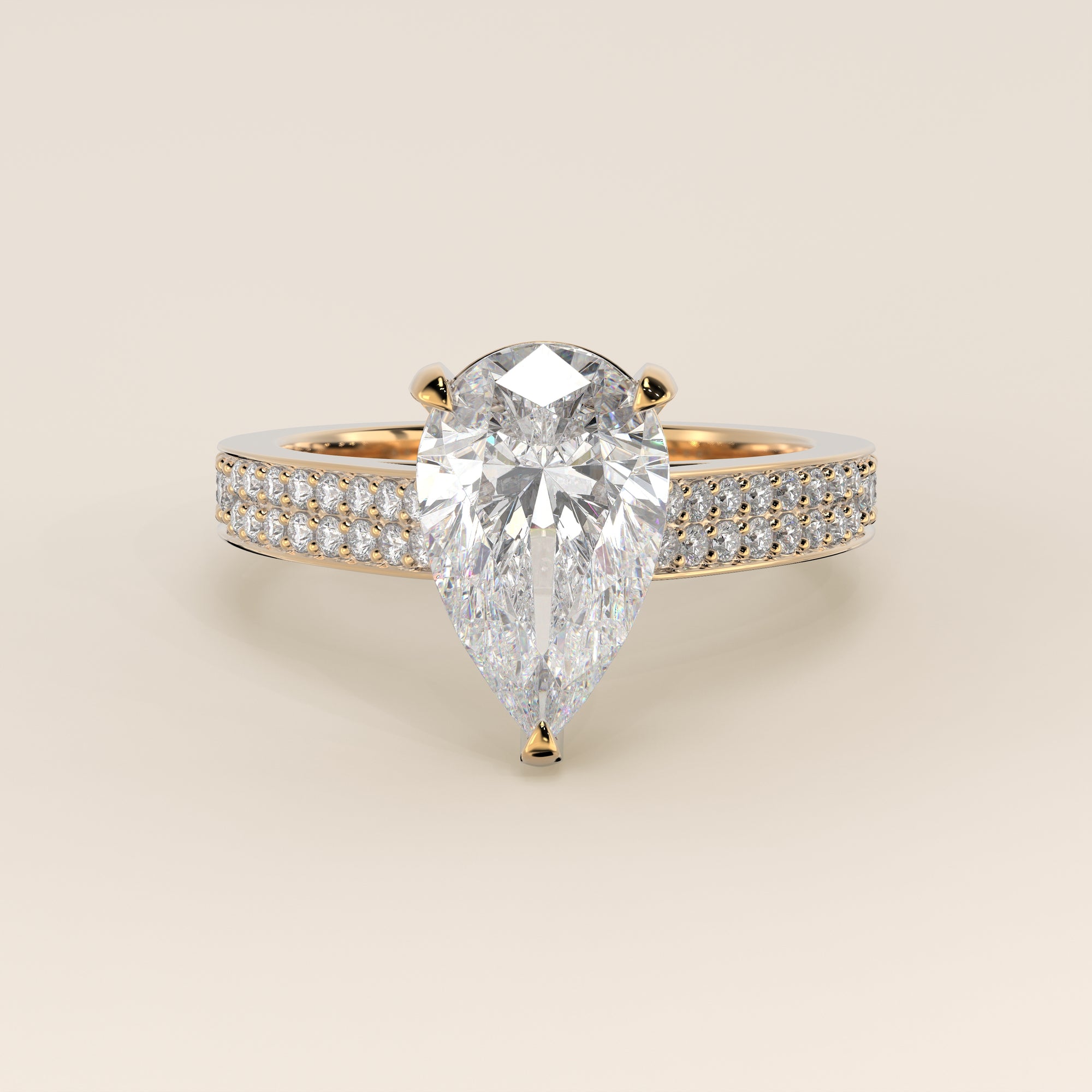 Verlobungsring mit birnenförmigem, im Labor gezüchtetem Diamanten, breiter Pavé-Fassung, Kathedralenfassung und verstecktem Halo, Gelbgold