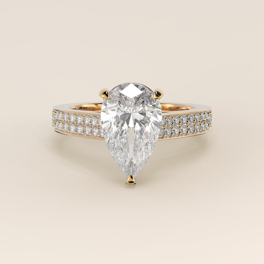 Verlovingsring peer lab grown diamant met brede pave band, cathedral setting en hidden halo, geelgoud