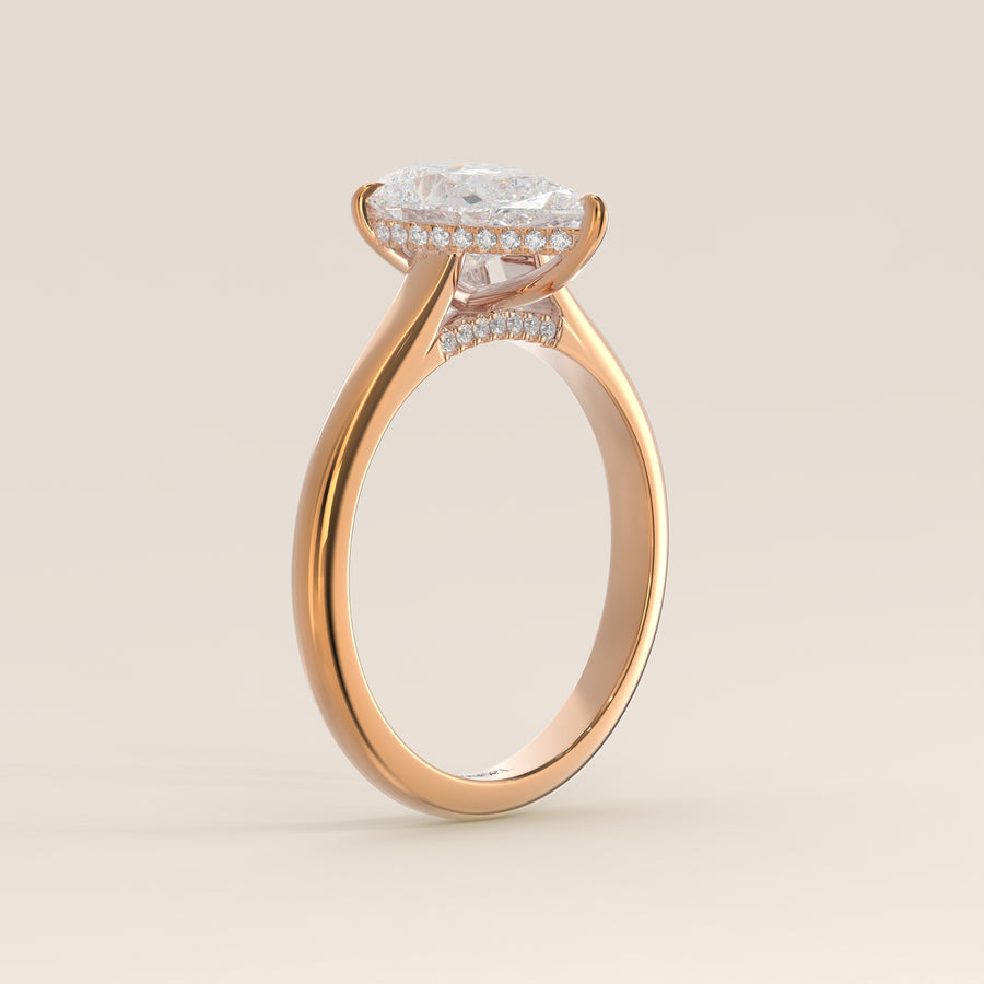 Verlovingsring peer lab grown diamant met cathedral setting, hidden halo en diamond bridge, rosegoud