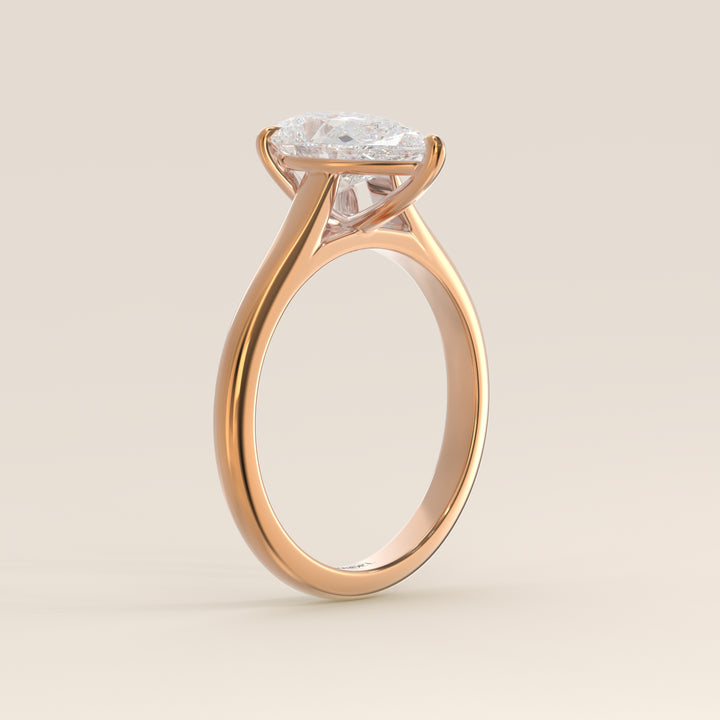 Verlovingsring peer lab grown diamant met cathedral setting, rosegoud