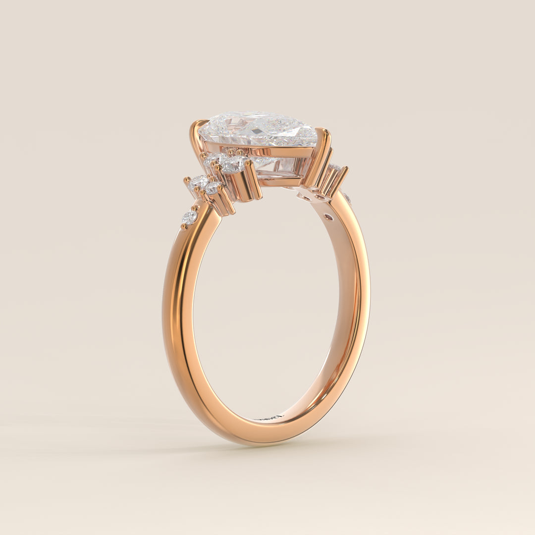 Verlovingsring peer lab grown diamant met hidden halo en lage zetting, rosegoud