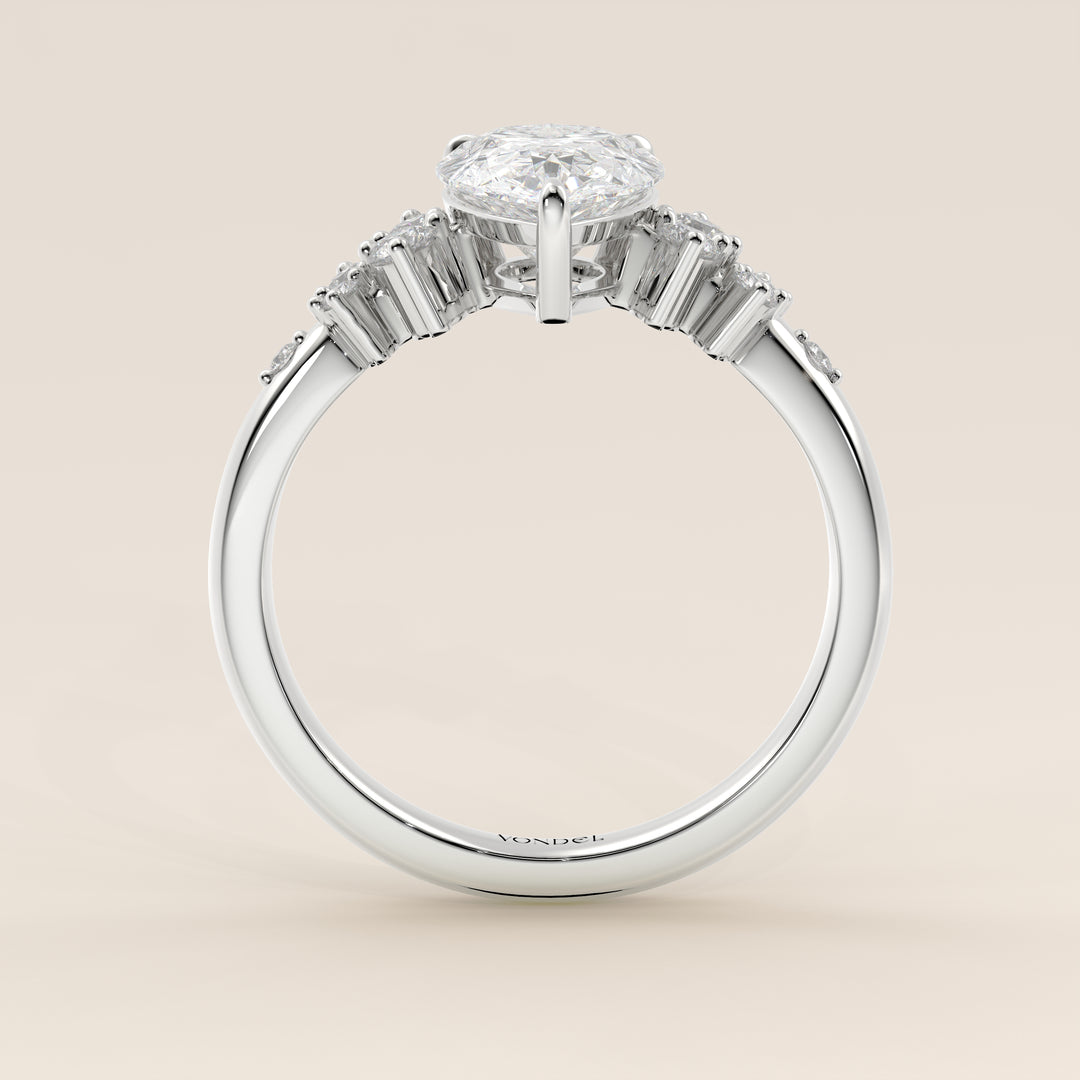 Verlovingsring peer lab grown diamant met hidden halo en lage zetting, witgoud
