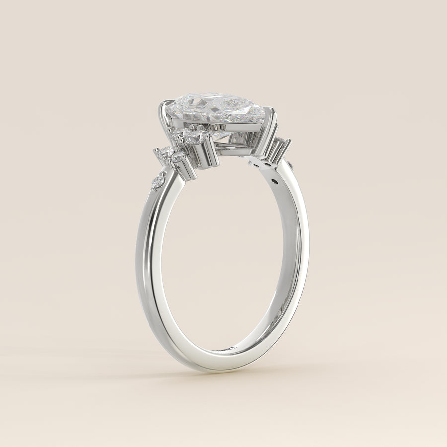 Verlovingsring peer lab grown diamant met hidden halo en lage zetting, witgoud