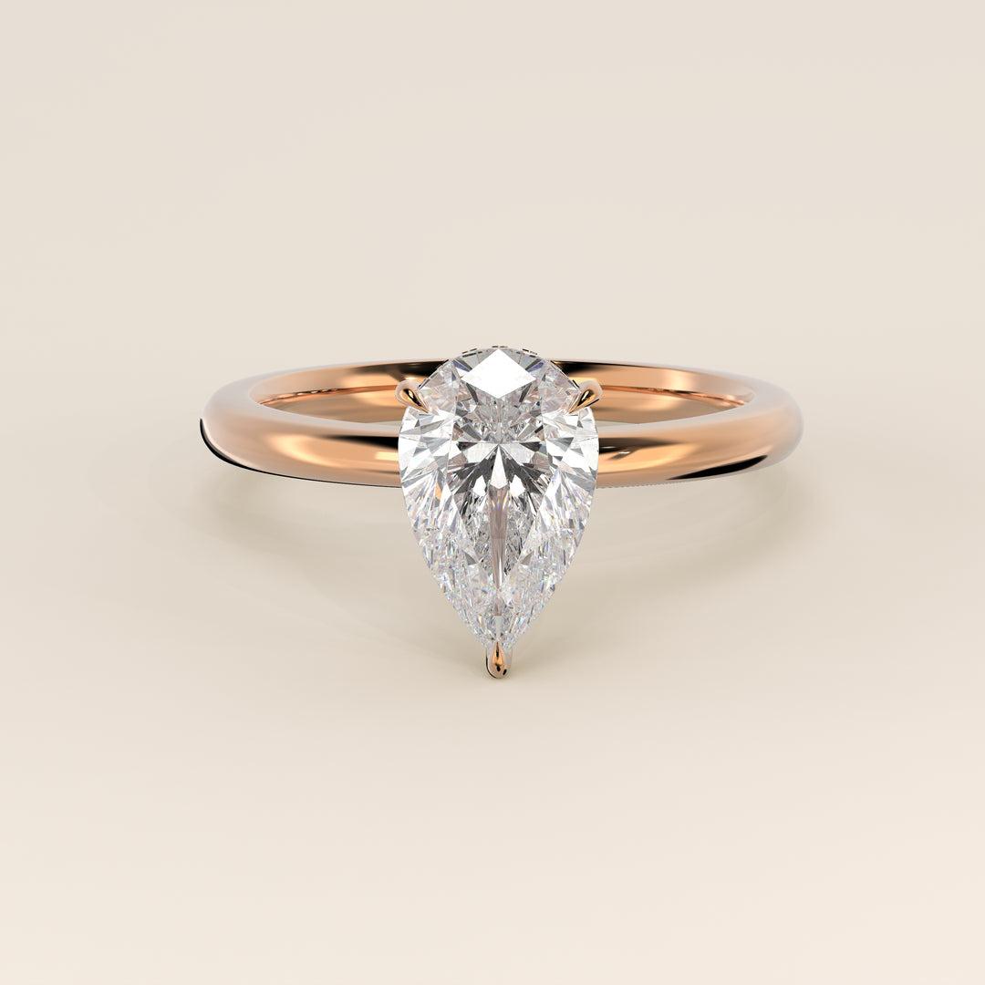 Verlobungsring mit birnenförmigem, im Labor gezüchtetem Diamanten und verstecktem Halo, Roségold