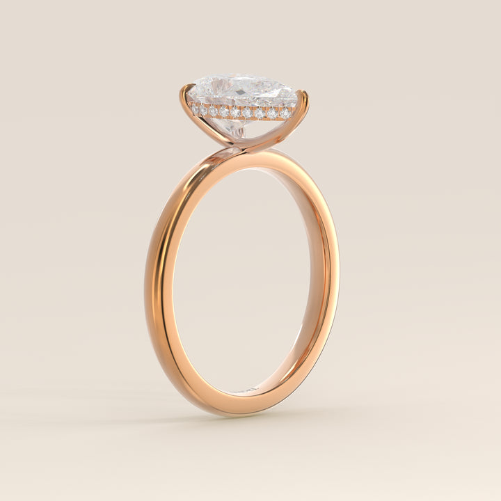 Verlobungsring mit birnenförmigem, im Labor gezüchtetem Diamanten und verstecktem Halo, Roségold