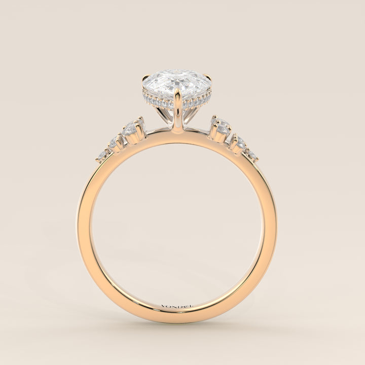 Verlovingsring peer lab grown diamant met snowdrift en hidden halo, geelgoud
