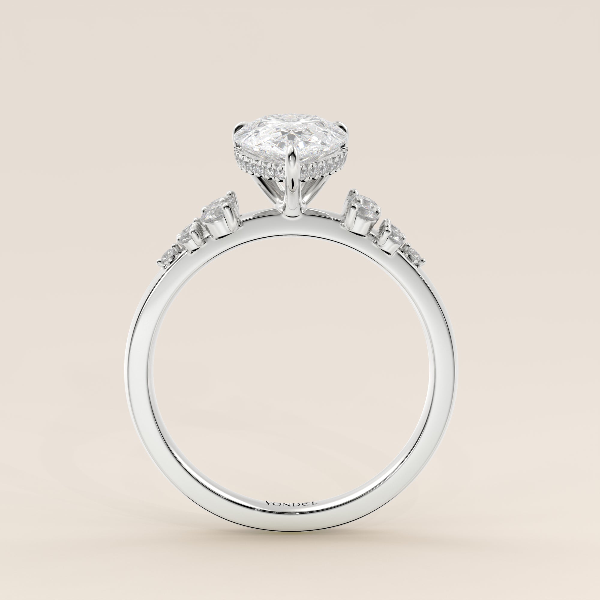 Verlovingsring peer lab grown diamant met snowdrift en hidden halo, witgoud
