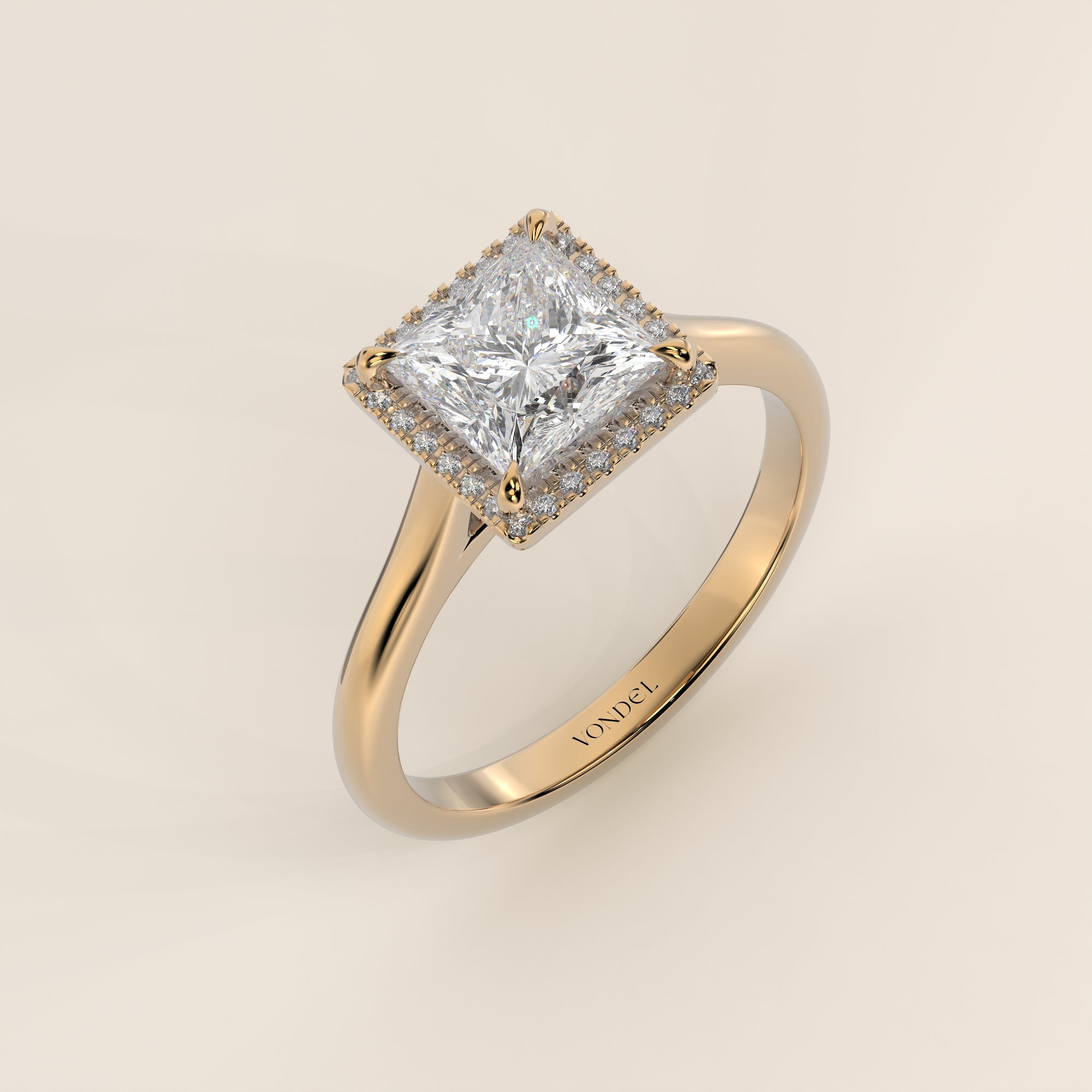Verlovingsring princess halo lab grown diamant met cathedral en hoge zetting, geelgoud