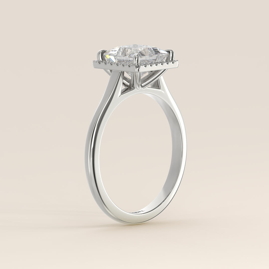 Verlovingsring princess halo lab grown diamant met cathedral en hoge zetting, witgoud