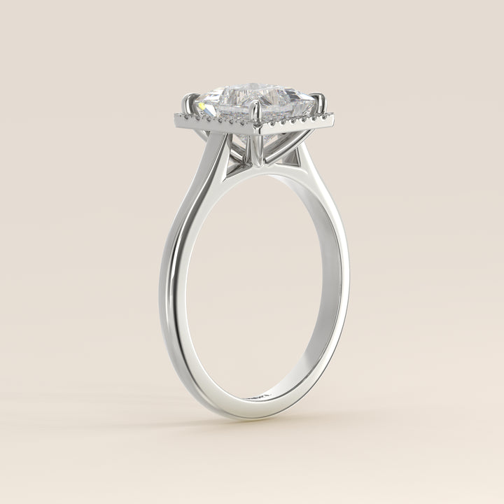 Verlovingsring princess halo lab grown diamant met cathedral en hoge zetting, witgoud