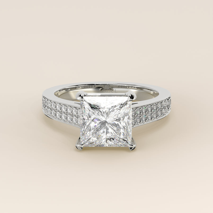 Verlovingsring princess lab grown diamant met brede pave band, cathedral setting en hidden halo, witgoud
